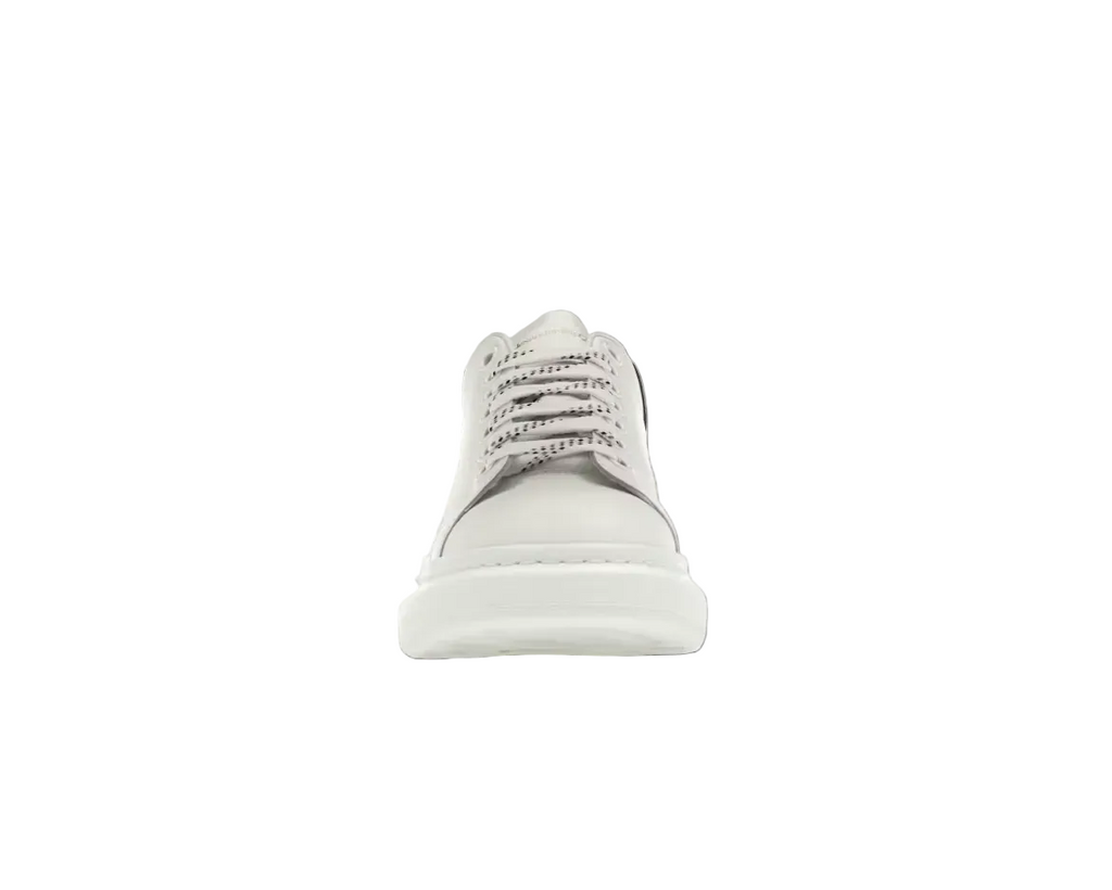 Sneakers Mc*u*en