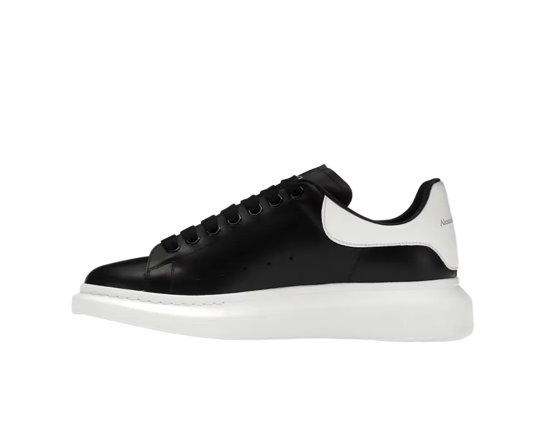 Sneakers Mc*u*en